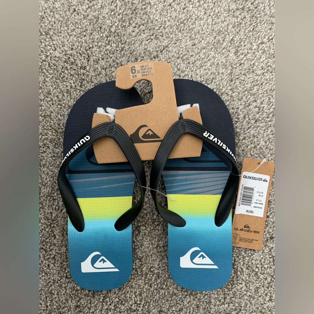 Boys Quicksilver Sz 6 Flip flops sandals